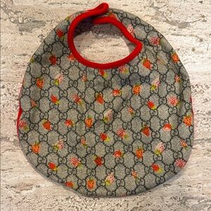 Gucci Baby Bib with Red Strawberry Design